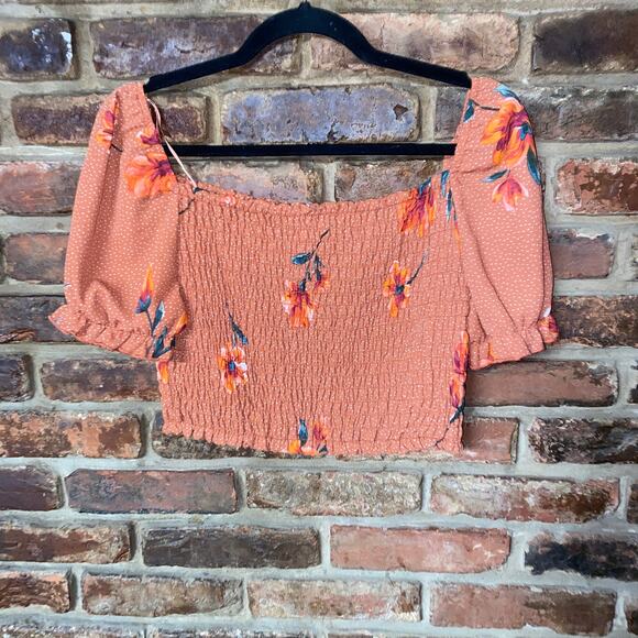 URBAN Romantics Tops - Floral Smocked Off-Shoulder Crop Top - Peach